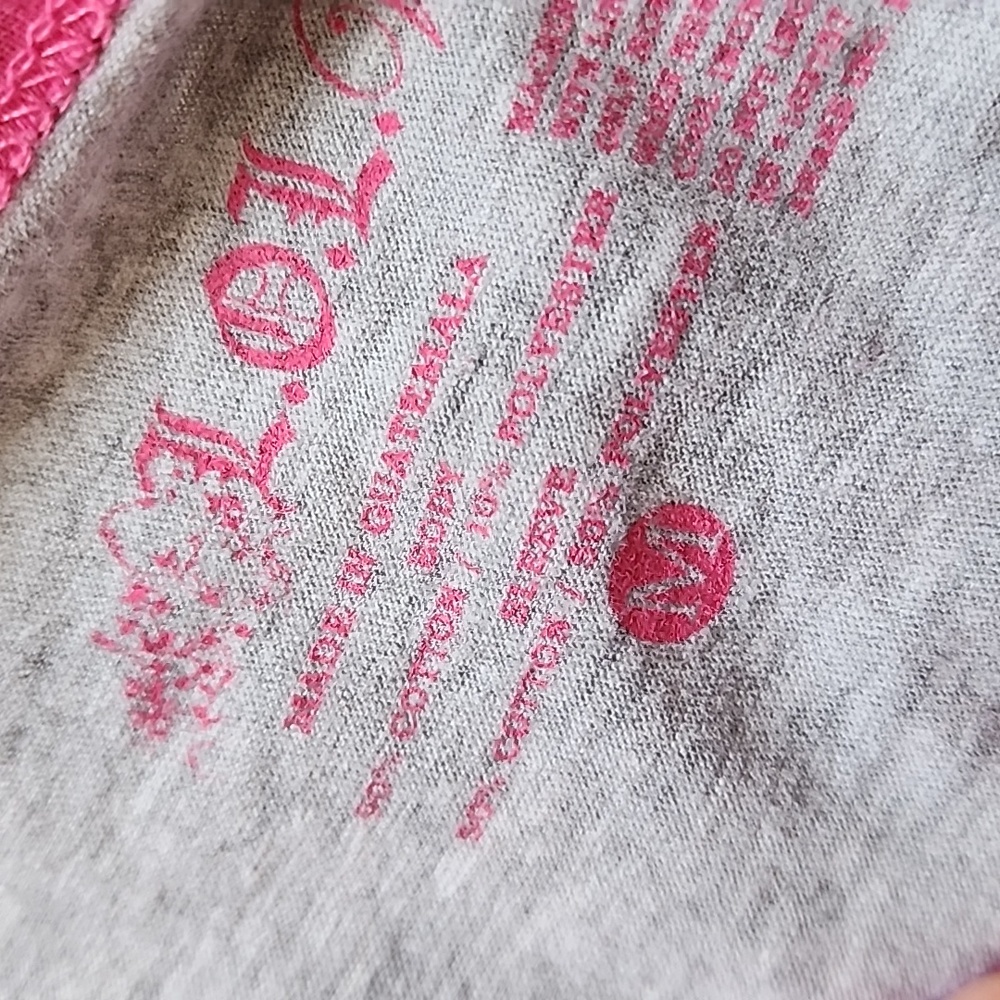 "Loved" Raglan Style Top - Picture 4 of 4